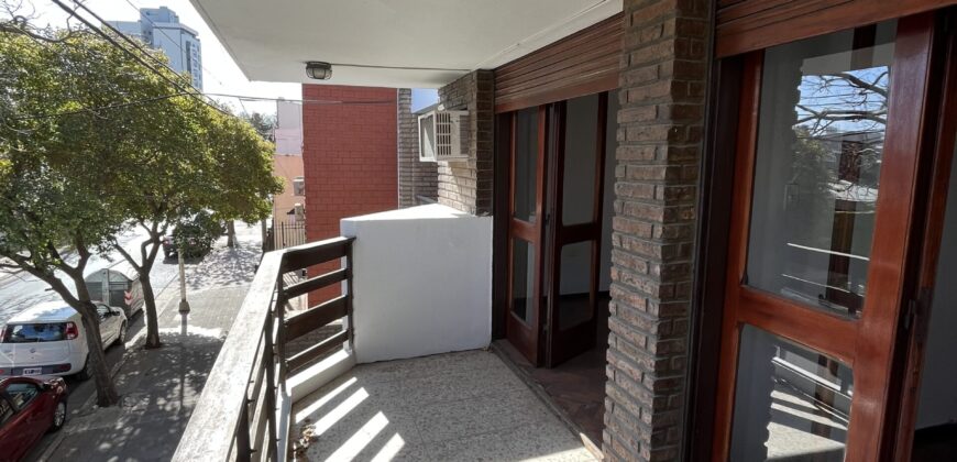 CASA FAMILIAR AMPLIA