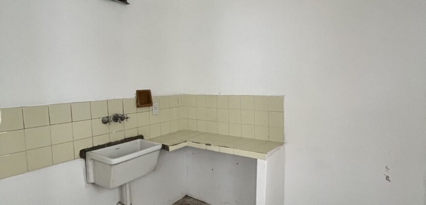 CASA FAMILIAR AMPLIA