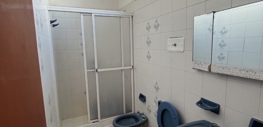 CASA FAMILIAR AMPLIA