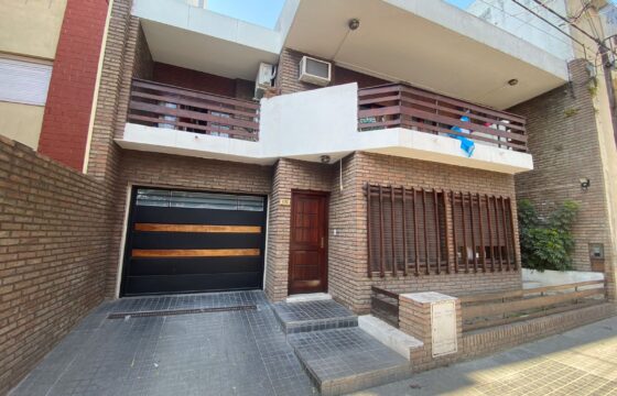 CASA FAMILIAR AMPLIA